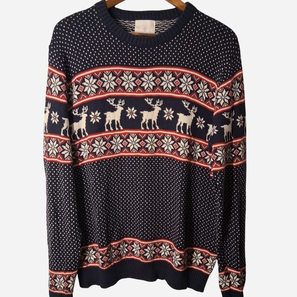 Mens Womens Aspen Christmas sweater with off white reindeer and snowflakes
